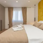 Pet Friendly In Сasa de vacaciones Biograd Na Moru