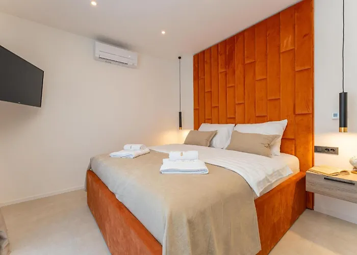 Amazing In * Биоград-на-Мору